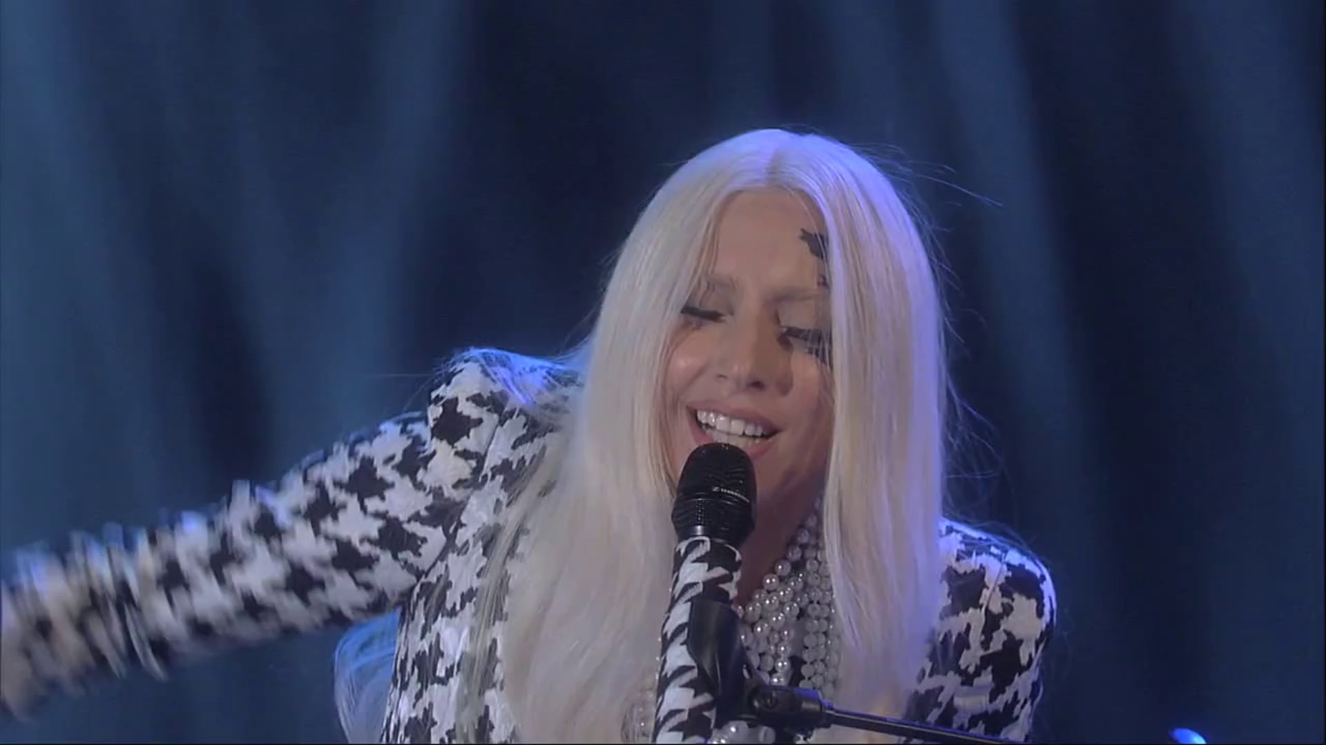 Lady Gaga - Without You